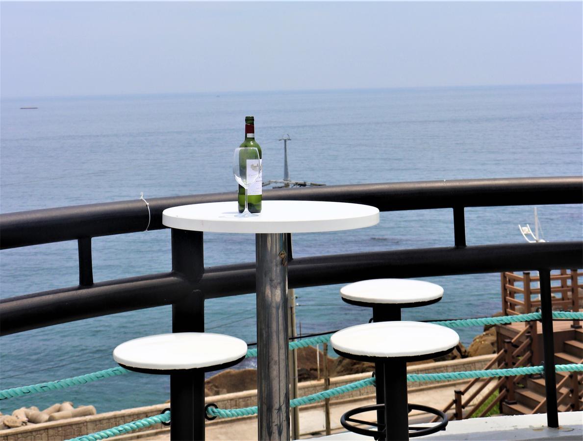 A Pousada Redo Backpacker'S Gangneung Exterior foto