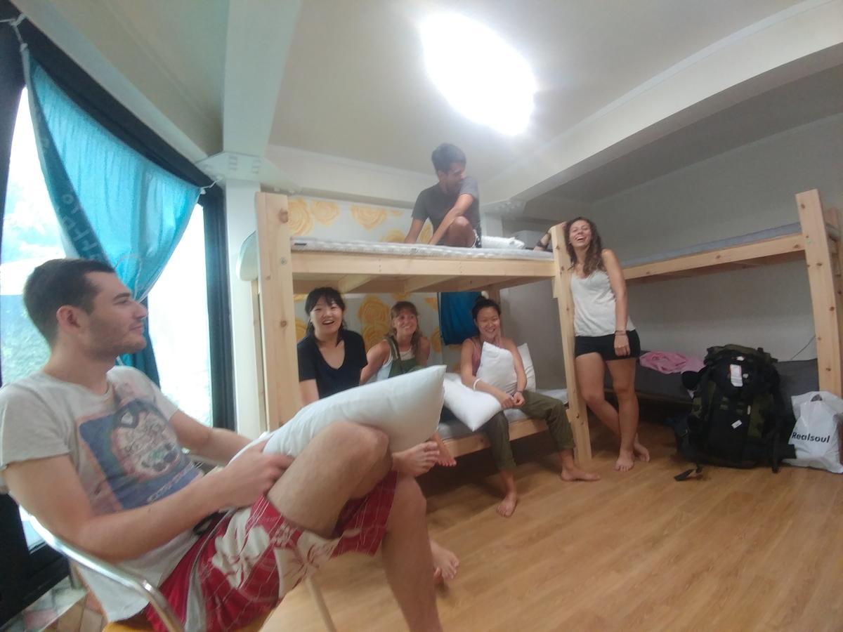 A Pousada Redo Backpacker'S Gangneung Exterior foto