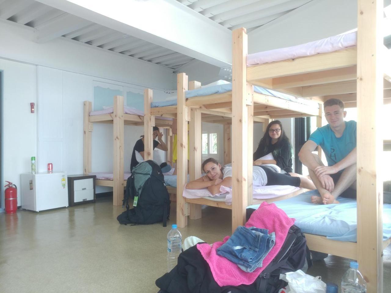 A Pousada Redo Backpacker'S Gangneung Exterior foto